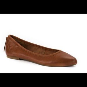 Frye Regina Ballet Flats Cognac Brown
